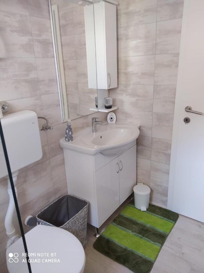 ויר Apartmani Ana מראה חיצוני תמונה